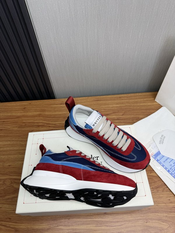 Alexander McQueen 남녀공용 운동화 001-271303