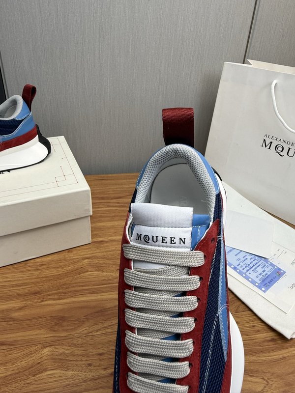 Alexander McQueen 남녀공용 운동화 001-271303