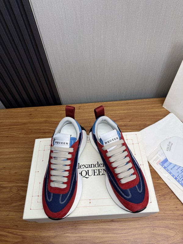 Alexander McQueen 남녀공용 운동화 001-271303