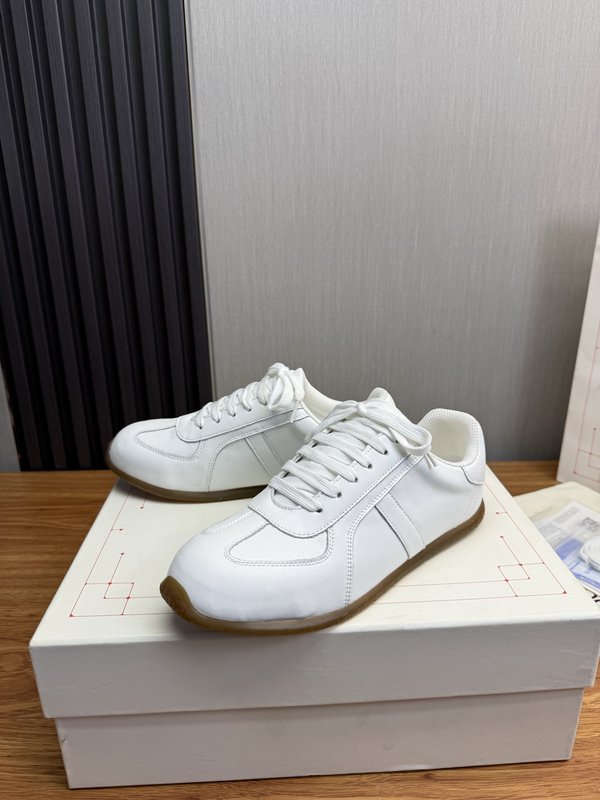 Alexander McQueen 데일리 스니커즈 (커플 001-271326