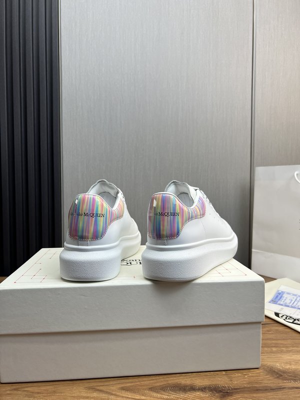 Alexander McQueen 커플 운동화 001-271354