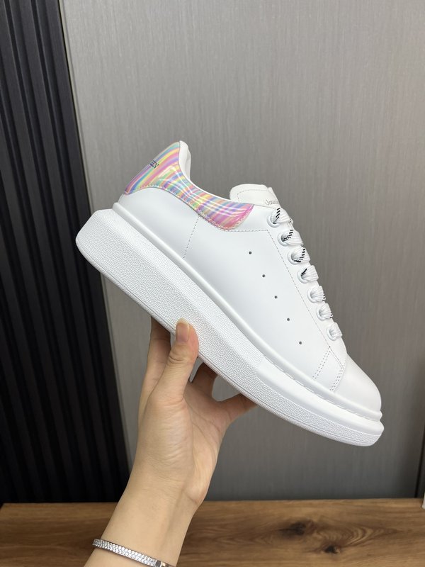Alexander McQueen 커플 운동화 001-271354