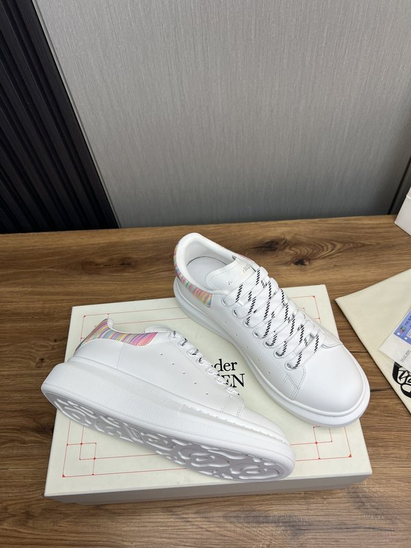 Alexander McQueen 커플 운동화 001-271354