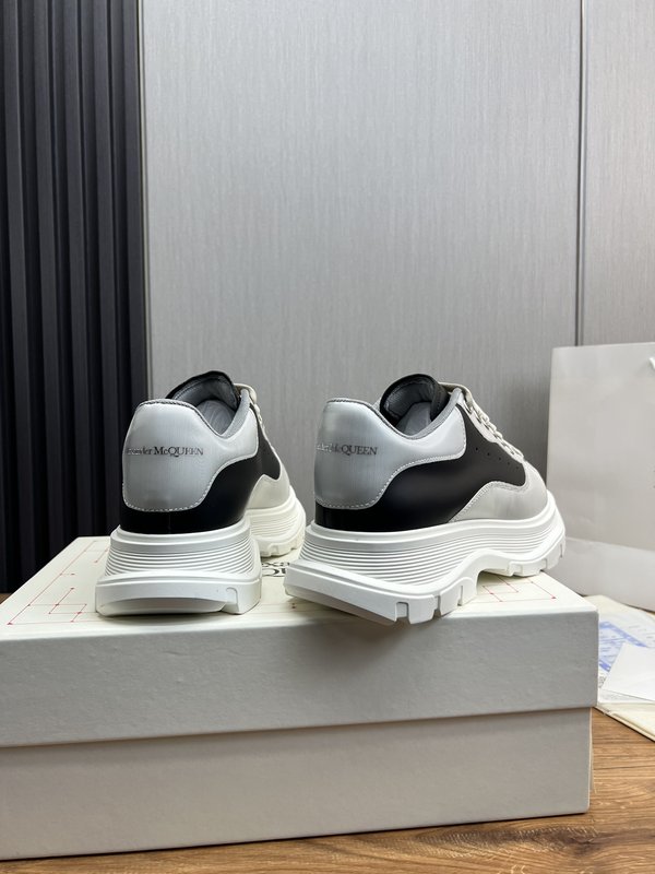 알렉산더 맥퀸 고급 버전 운동화 커플용 001-271358