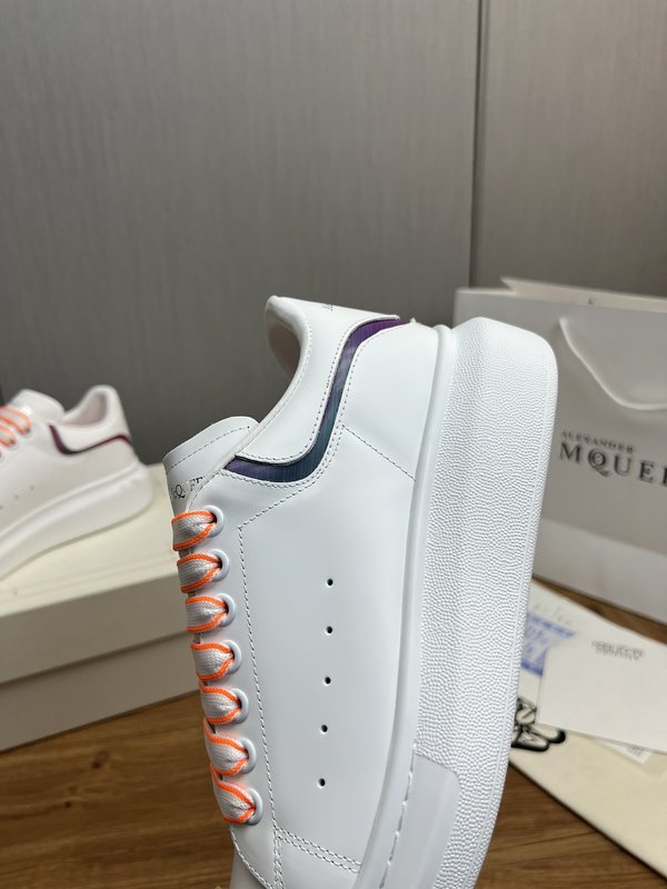 Alexander McQueen 커플 스니커즈 001-271361