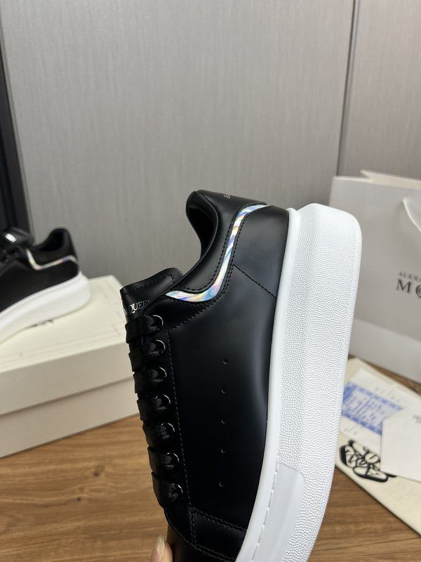 Alexander McQueen 최고급 버전 운동화 001-271369