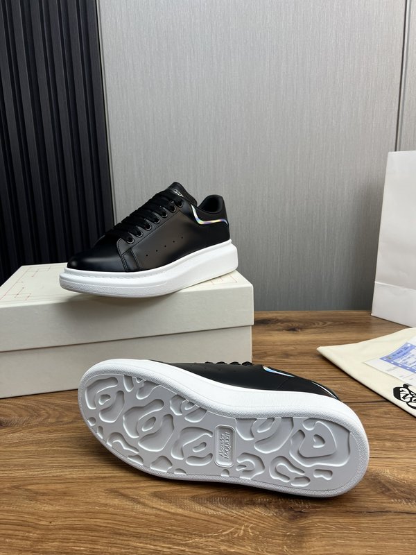 Alexander McQueen 최고급 버전 운동화 001-271369