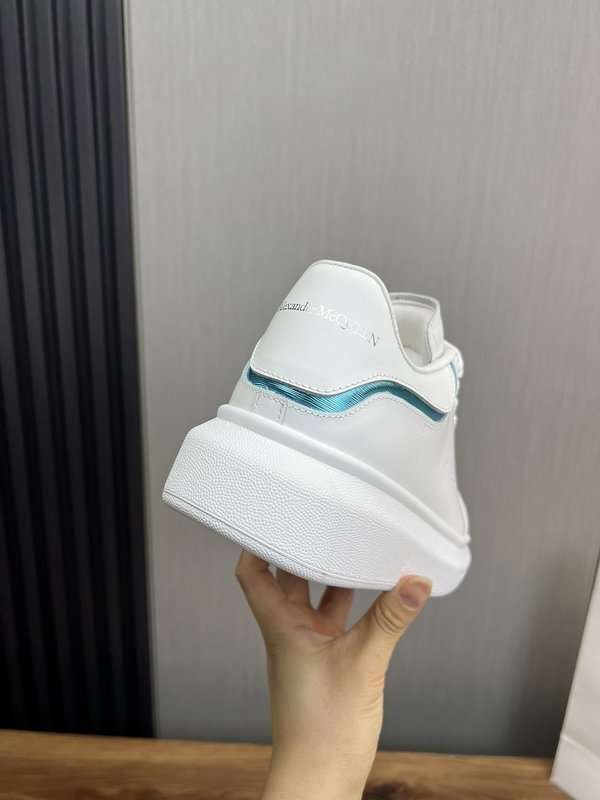 Alexander McQueen 커플 스니커즈 001-271388