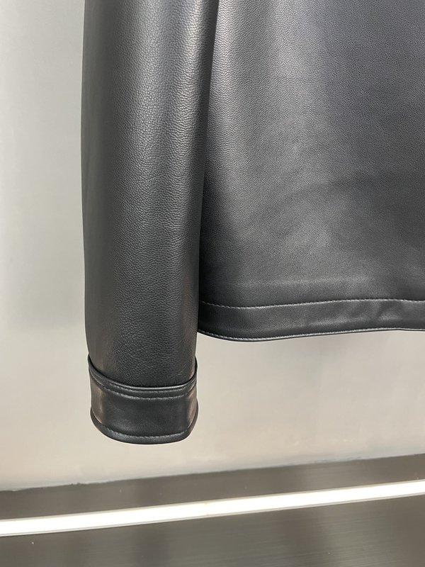 Tom Ford 워크 칼라 양피 재킷 001-271434