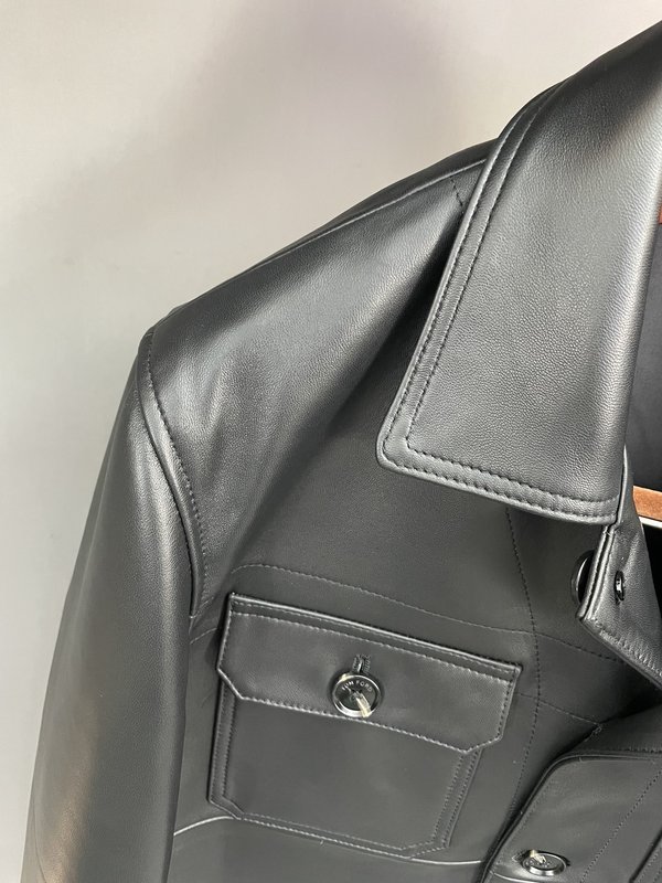 Tom Ford 워크 칼라 양피 재킷 001-271434