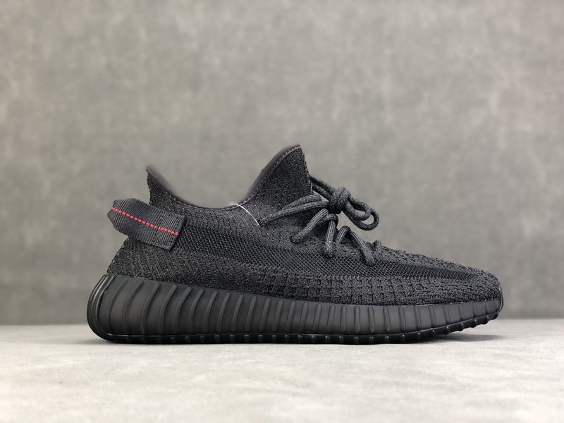 이지 350 v2 블랙 스타라이트 001-271450