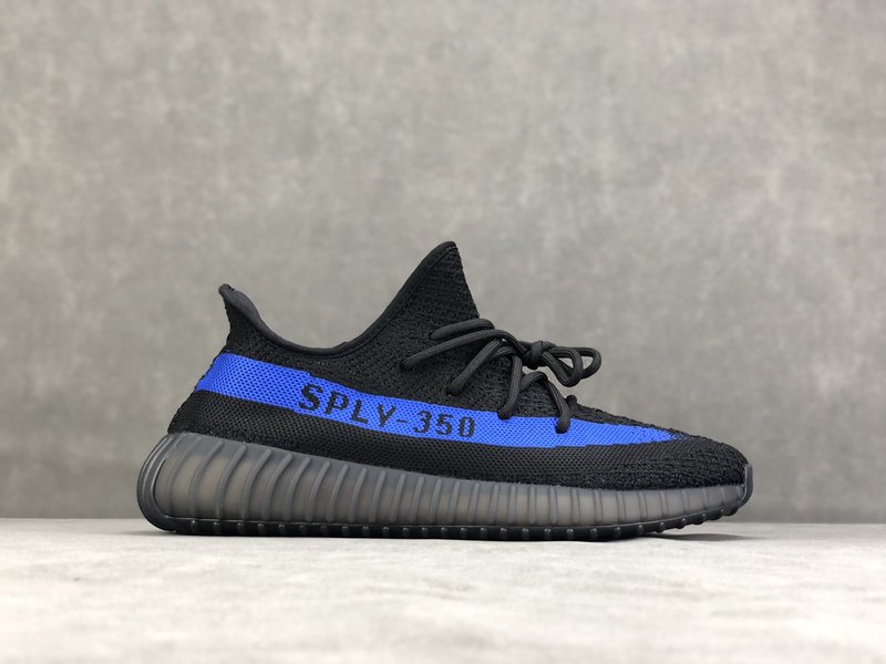 YEEZY 350 V2 블랙블루 001-271454