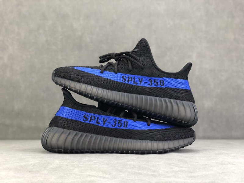 YEEZY 350 V2 블랙블루 001-271454