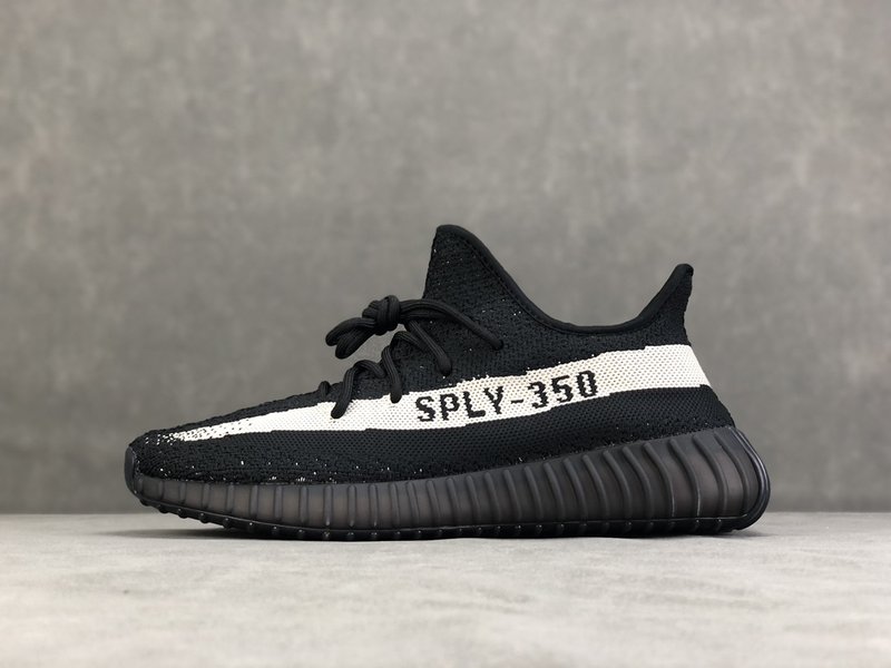 코코넛 350v2 블랙 & 화이트 001-271457