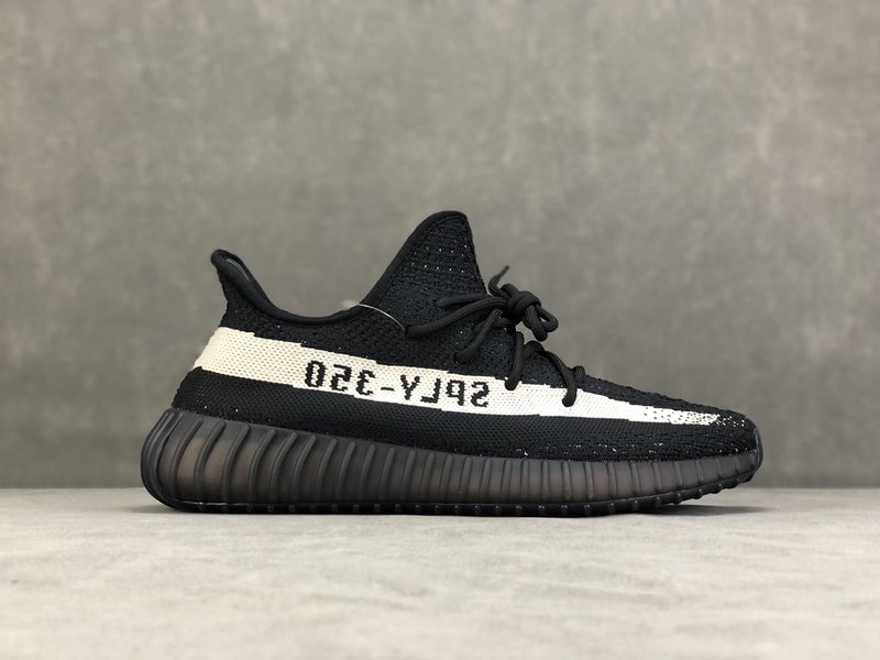 코코넛 350v2 블랙 & 화이트 001-271457