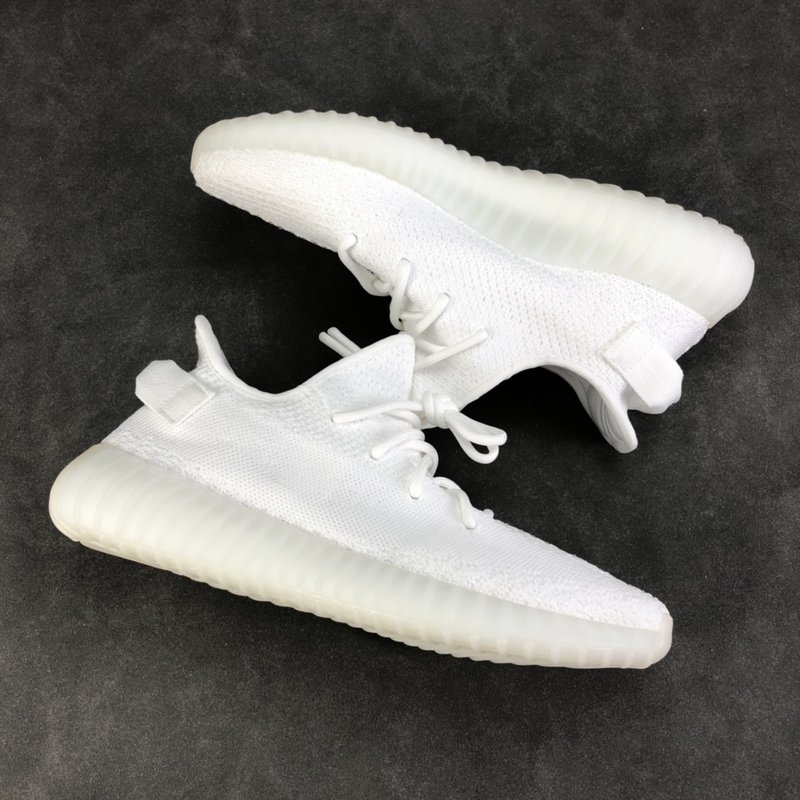 YEEZY 350 V2 올화이트 001-271461
