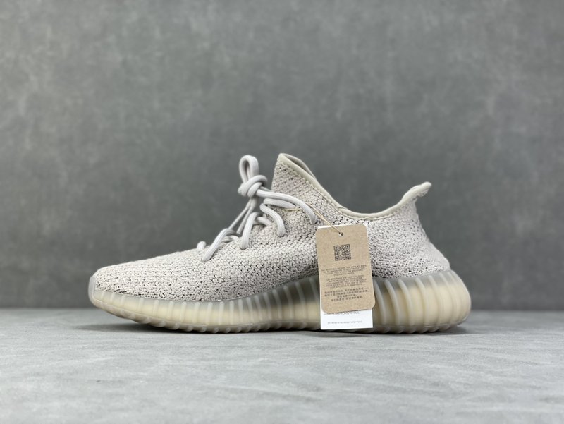 Yeezy 350v2 스니커즈 001-271472