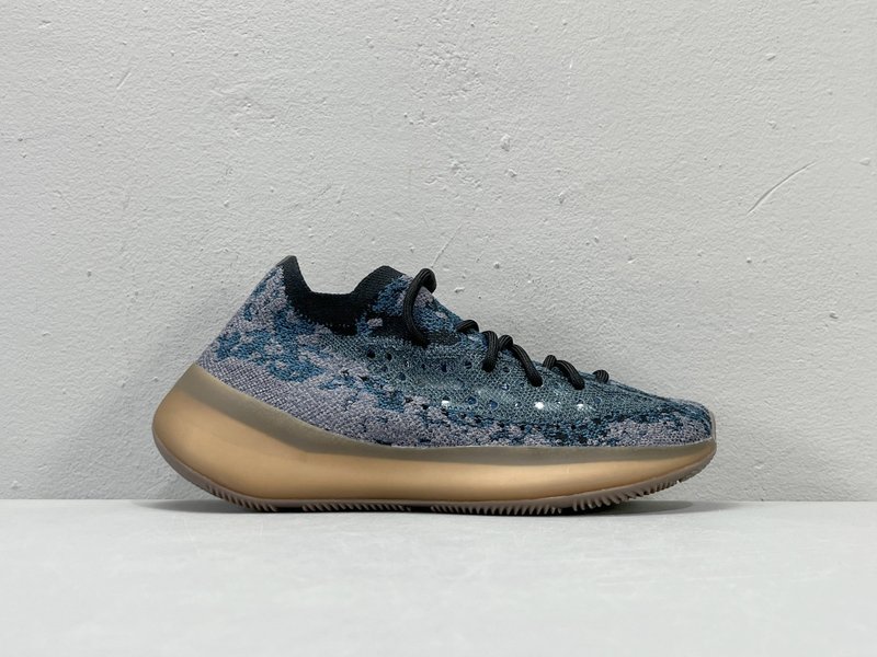 아디다스 Yeezy Boost 380 운동화 001-271483