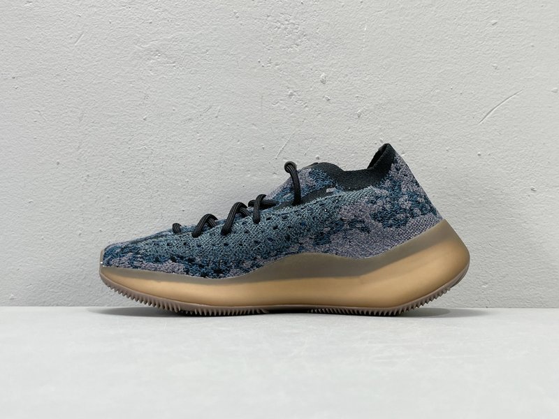 아디다스 Yeezy Boost 380 운동화 001-271483