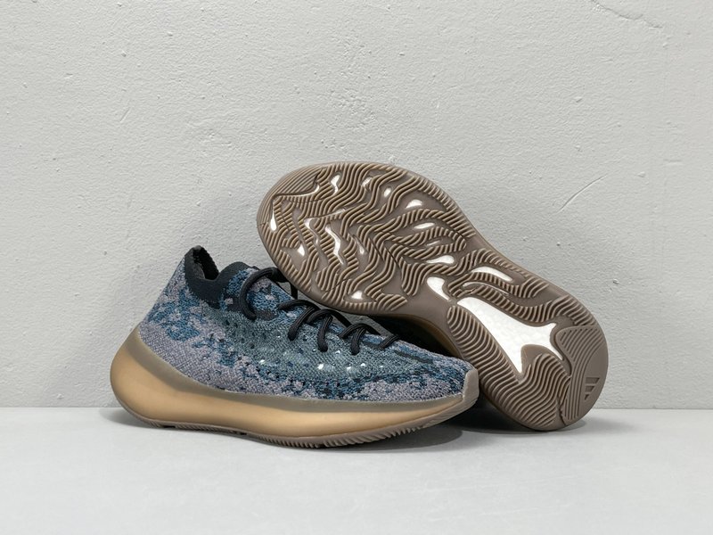 아디다스 Yeezy Boost 380 운동화 001-271483