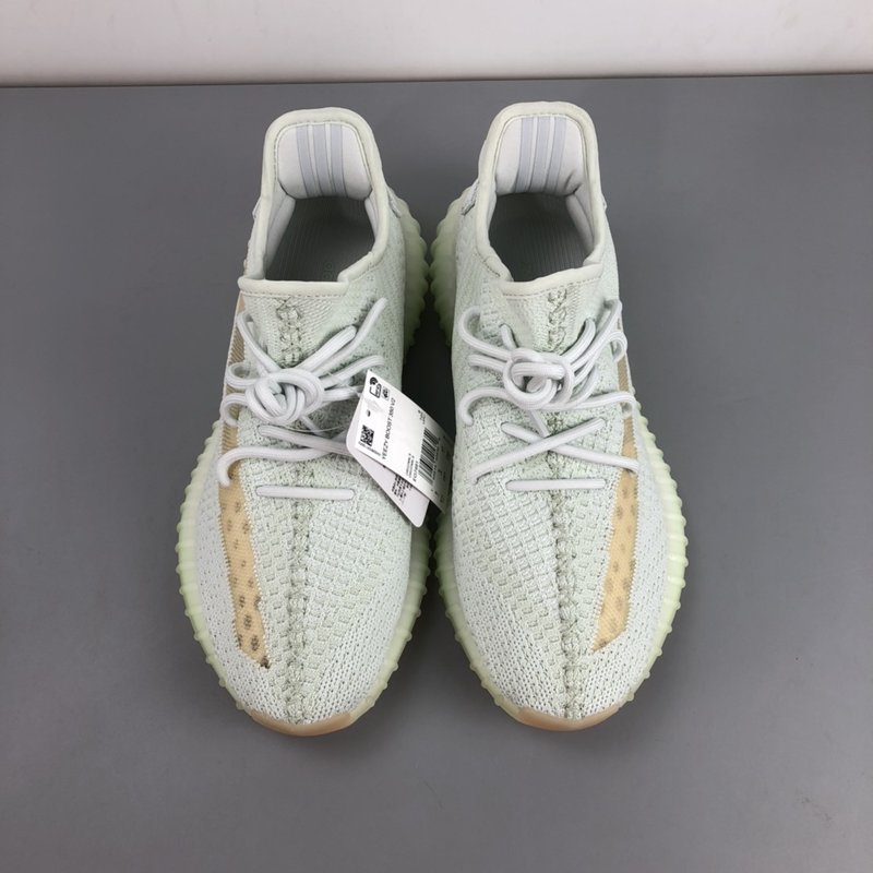 Yeezy 350 V2 아시아 한정판 001-271488