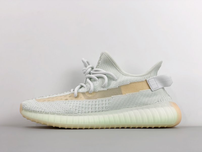 Yeezy 350 V2 아시아 한정판 001-271488