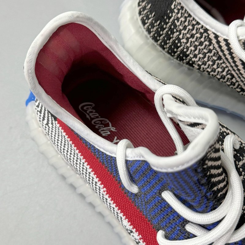 아디다스 Yeezy 350 V2 라이프 스니커즈 001-271491