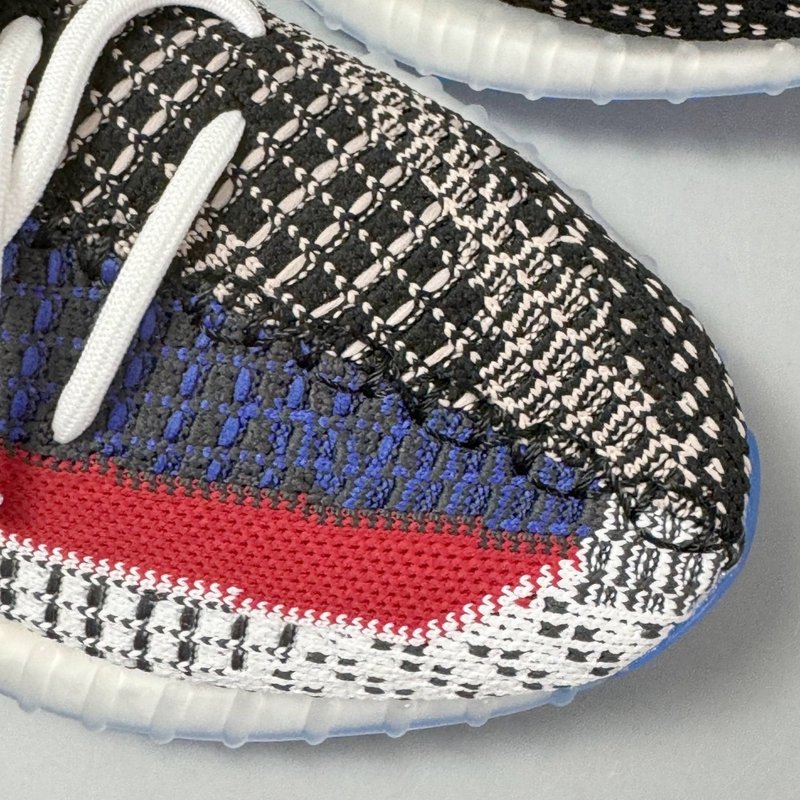 아디다스 Yeezy 350 V2 라이프 스니커즈 001-271491