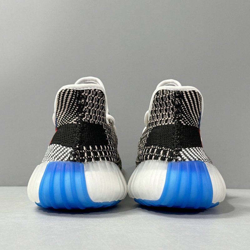 아디다스 Yeezy 350 V2 라이프 스니커즈 001-271491
