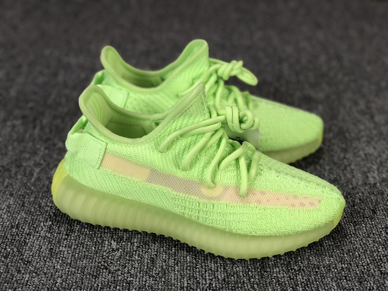 VK 정품 Yeezy 350 운동화 001-271501