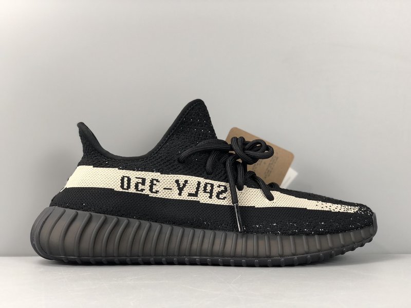 Yeezy 350v2 블랙/화이트 001-271514