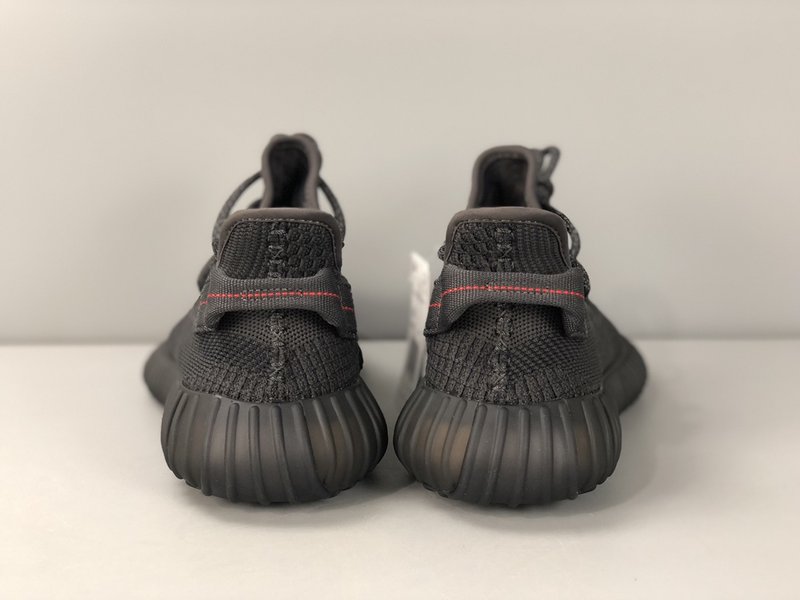 VK 오리지널 Yeezy 350 블랙 엔젤 001-271516