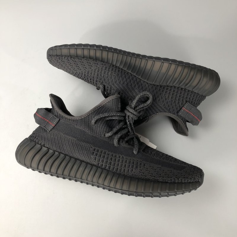 VK 오리지널 Yeezy 350 블랙 엔젤 001-271516