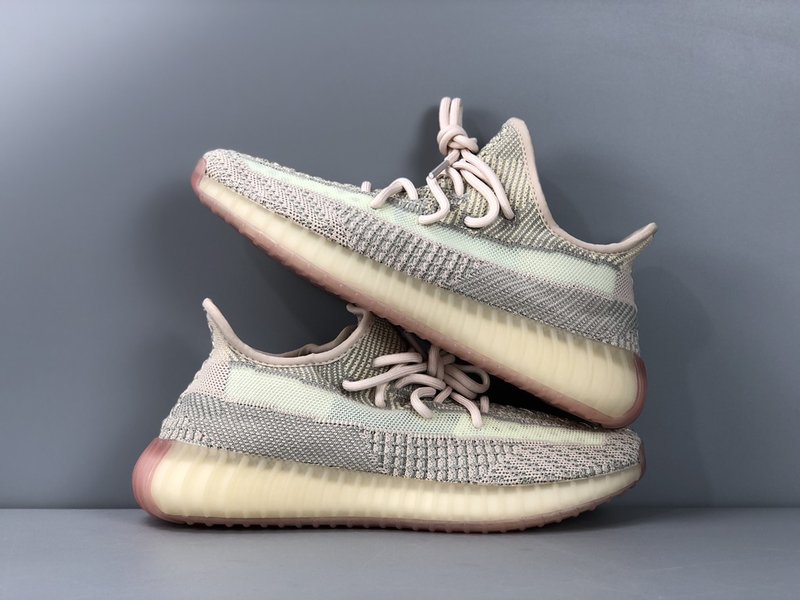 Adidas Yeezy 350 V2 천사 001-271520