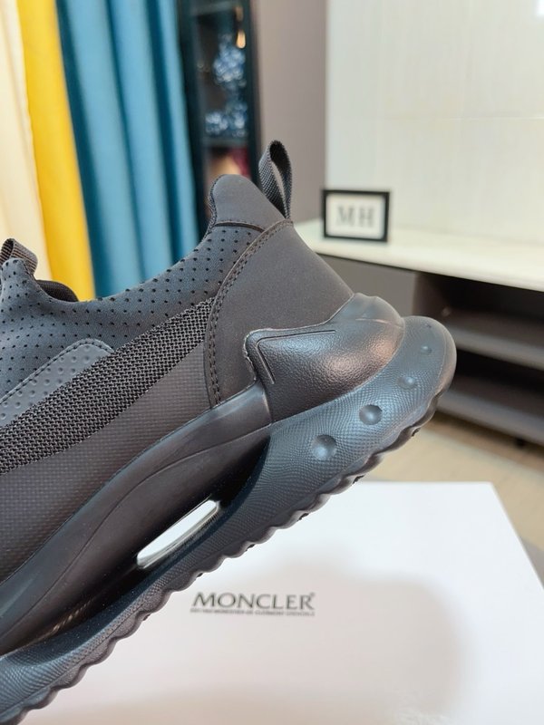 MONCLER 남성 캐주얼 운동화 001-271599