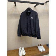 발렌시아가 스탠드칼라 자수 로고 긴팔 자켓 아우터 001-272045