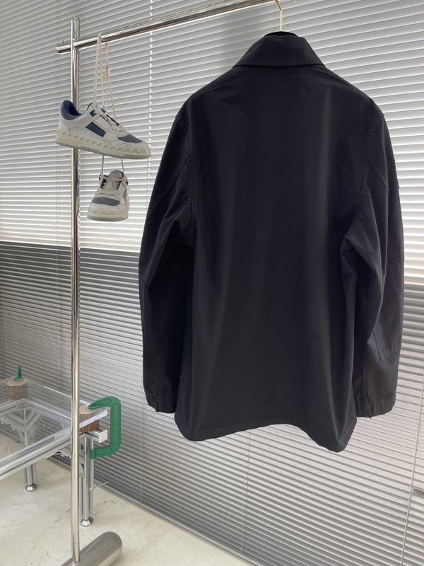 발렌시아가 단색 싱글 브레스트 지퍼 자켓 001-272070