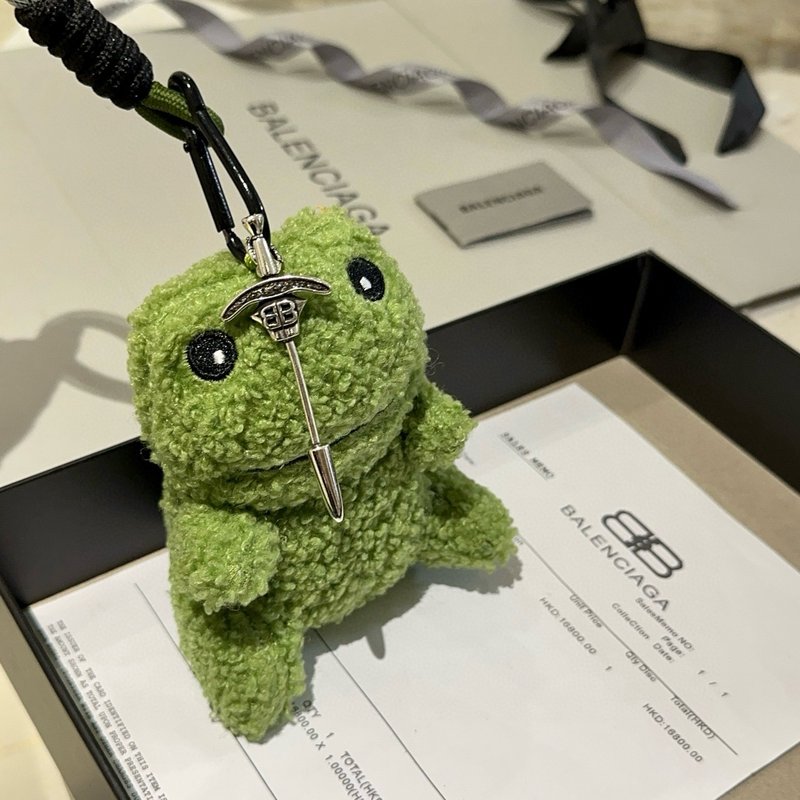 발렌시아가 키링 액세서리 001-272110