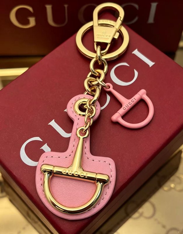 Gucci 마편고리 핑크 가죽 키링 001-272124