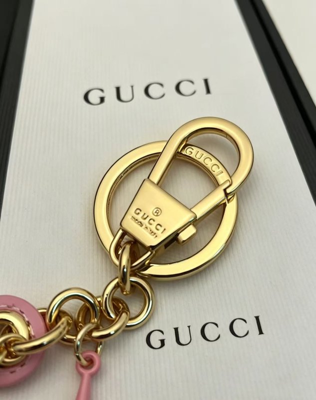 Gucci 마편고리 핑크 가죽 키링 001-272124