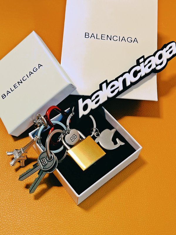 파리 Balenc 키링 001-272195