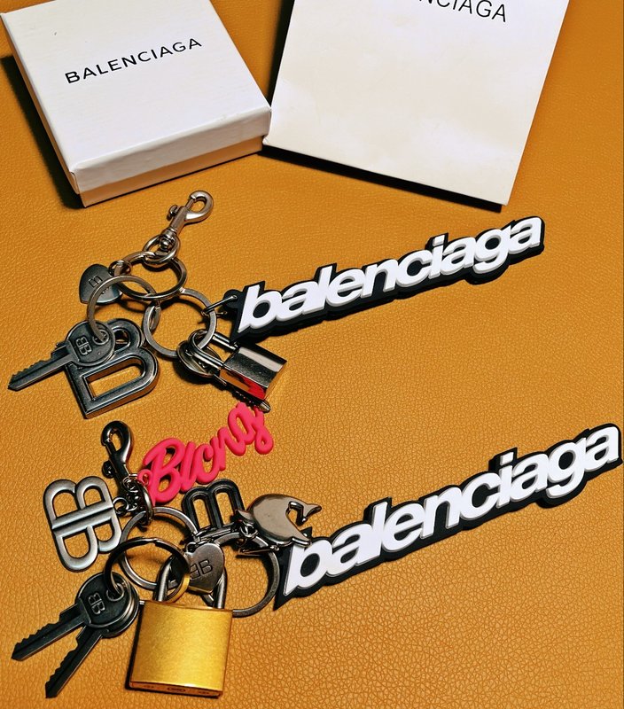 파리 Balenci 열쇠고리 001-272203