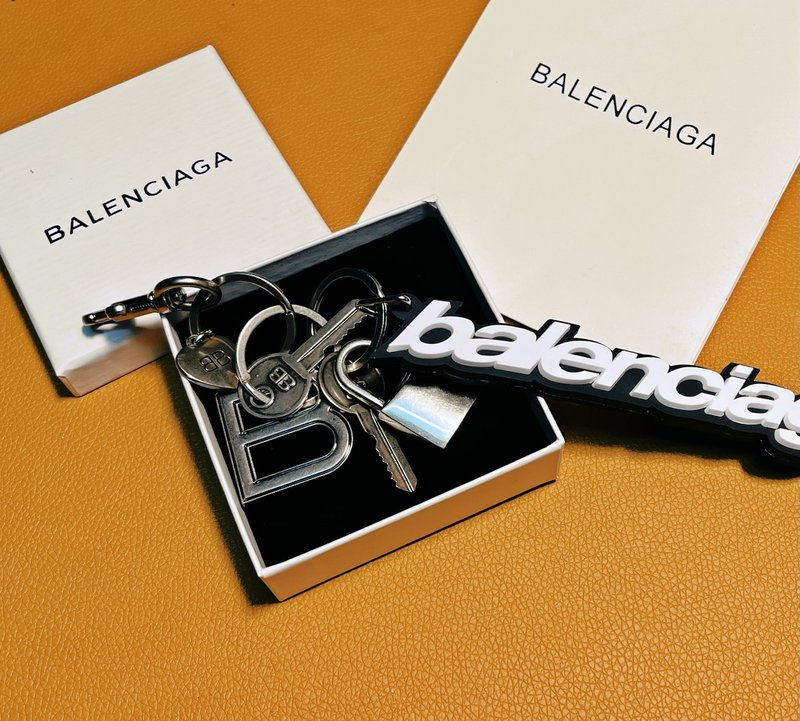 파리 Balenci 열쇠고리 001-272203