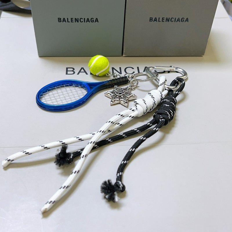 발렌시아가 키링 001-272204