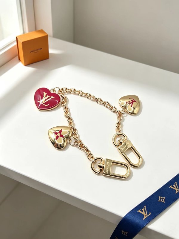 LV 하트 참 빈티지 레드 001-272439