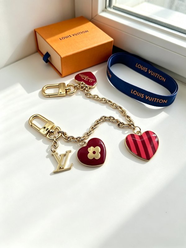 LV 한정 하트 키링 001-272440