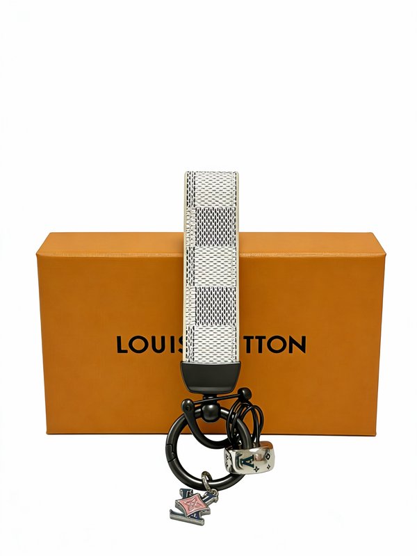 LV 키링 백팩 장식 앤티크 처리 001-272455