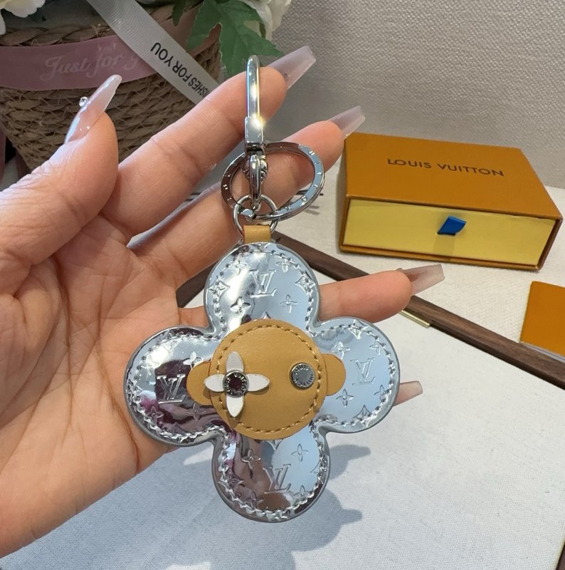 루이비통 해바라기 키링 액세서리 001-272582