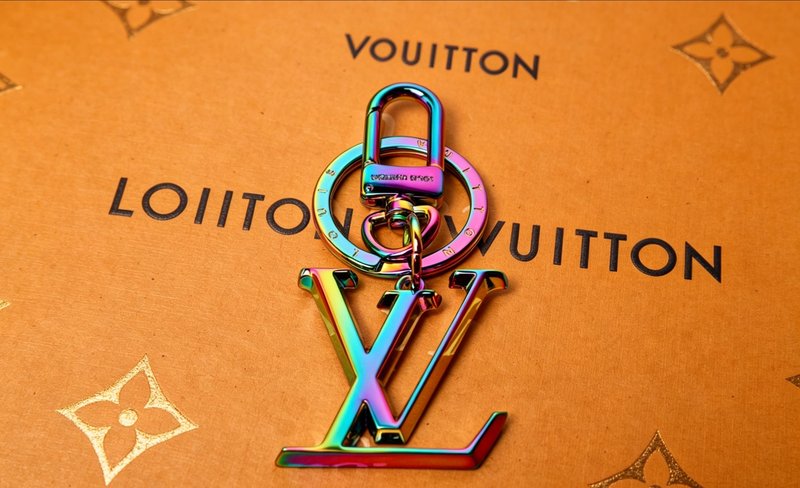 루이비통 LV 프리즘 미니 백참 키링 001-272604