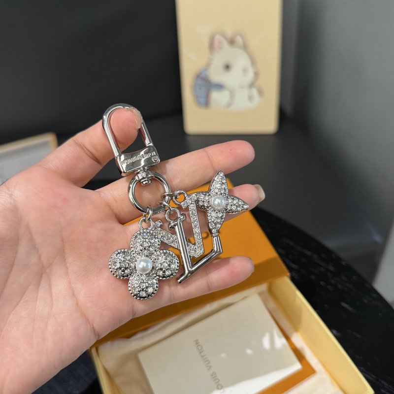 루이비통 아이코닉 키링 대형 001-272620
